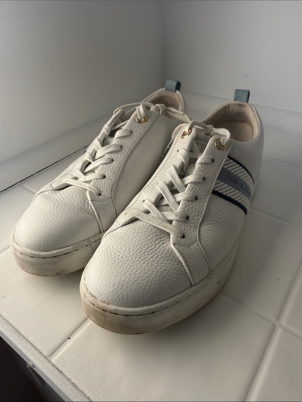 Ted Baker White Sneakers with Blue Stripe Accent
